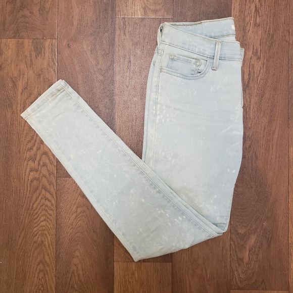 Levi's Denim - Levi 710 Super Skinny Light-wash Jeans